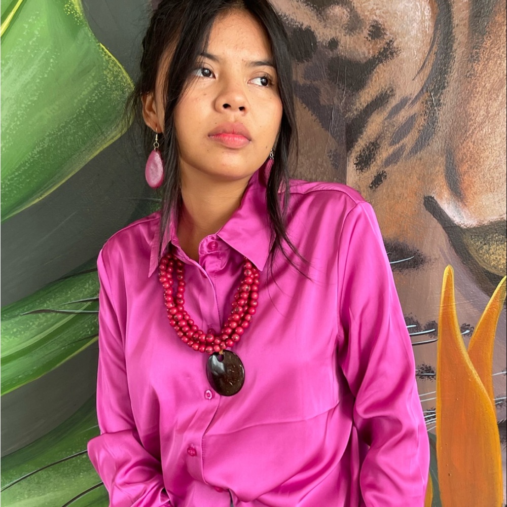 ACAI Y COCONUT Unique Jewelry Statement Necklace Ecuador Artisan Gift pink berry